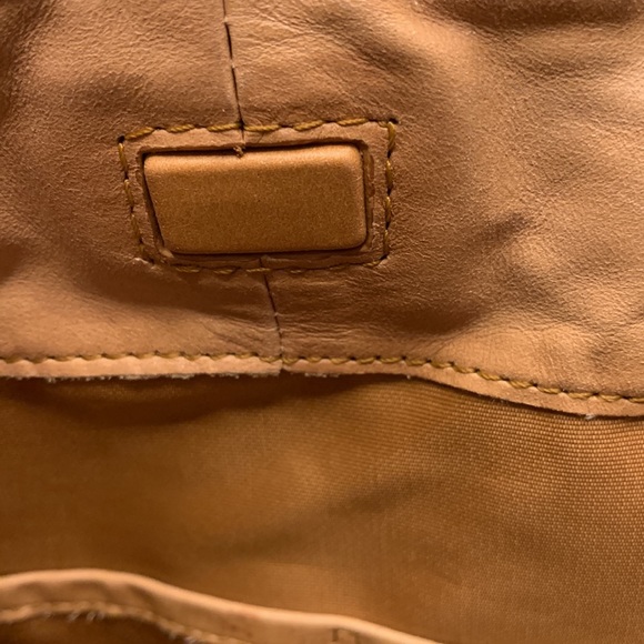 Vintage Leather Purse - Picture 11 of 13